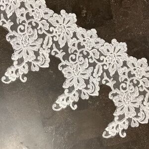 Ornate Chantilly White Lace Bridal Trim 4 yards sewing supplies